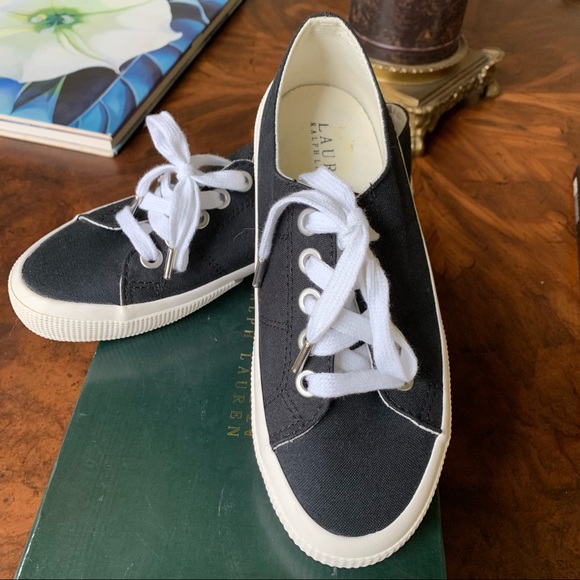 Ralph Lauren Sneaker - Picture 2 of 5